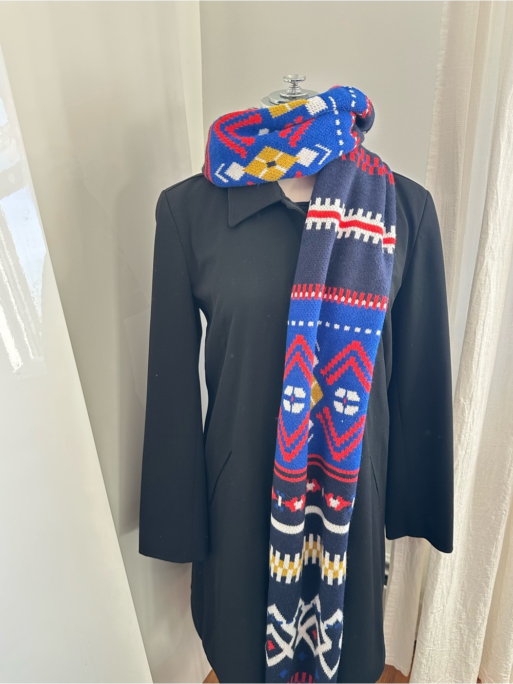 Old Navy Retro Fair Isle Nordic Knit Scarf Après Ski Colorful Geometric